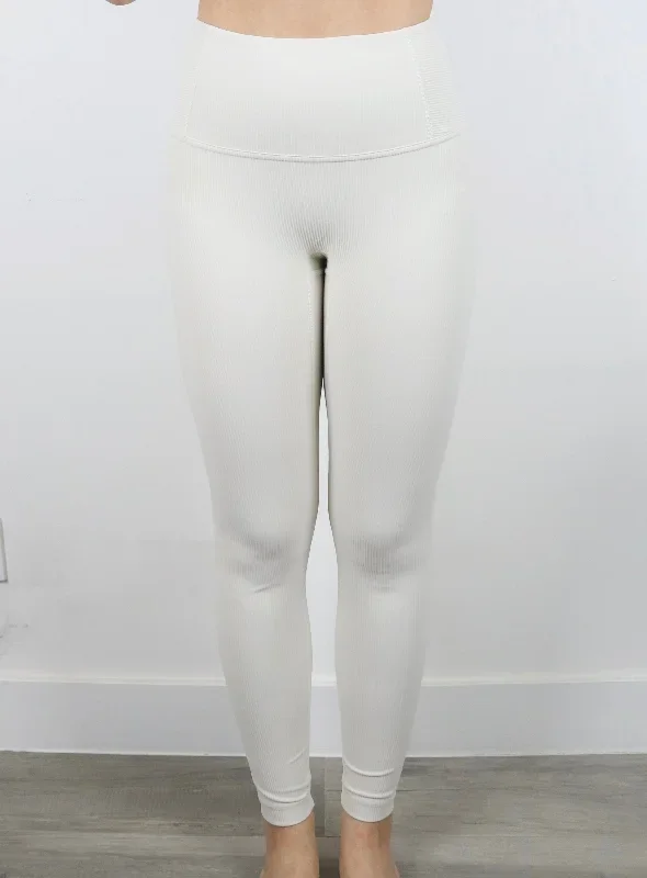 new-texture-leggings-cream-white