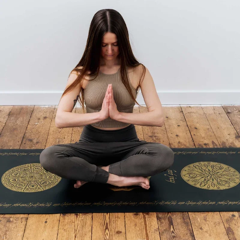 rings-of-power-glin-yoga-mat