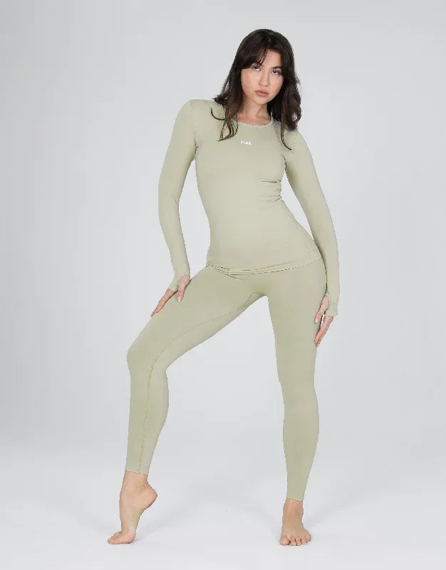 stax-premium-seamless-v6-long-sleeve-lounge-viridis-green