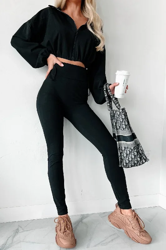 strong-to-the-core-crop-zip-up-leggings-set-black