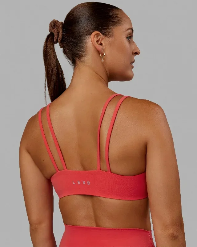 Vantage Sports Bra - Cayenne